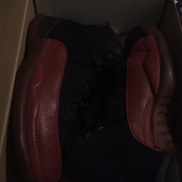 Retro jordan 12 flu games - Picture 2 of 2